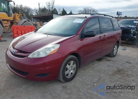 2007 Toyota Sienna Ce z USA, uszkodzony, nr VIN 5TDZK23C17S090298